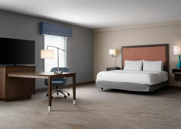 Hampton Inn & Suites Yonkers Westchester